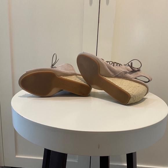 ☀️SALE☀️ REBECCA MINKOFF Elle Suede Lace-Up Open Toe Wedges. - Picture 4 of 7
